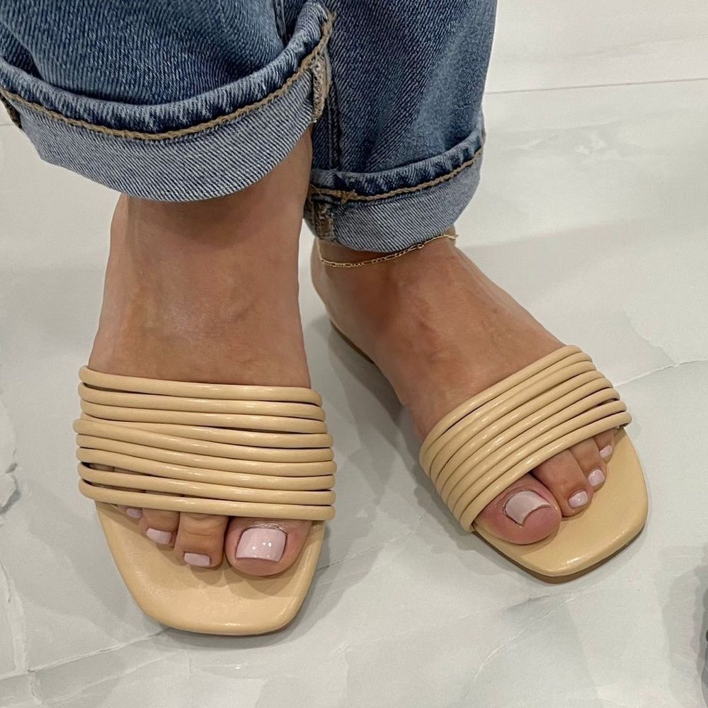 Nude Sandals - Picture 5 of 6